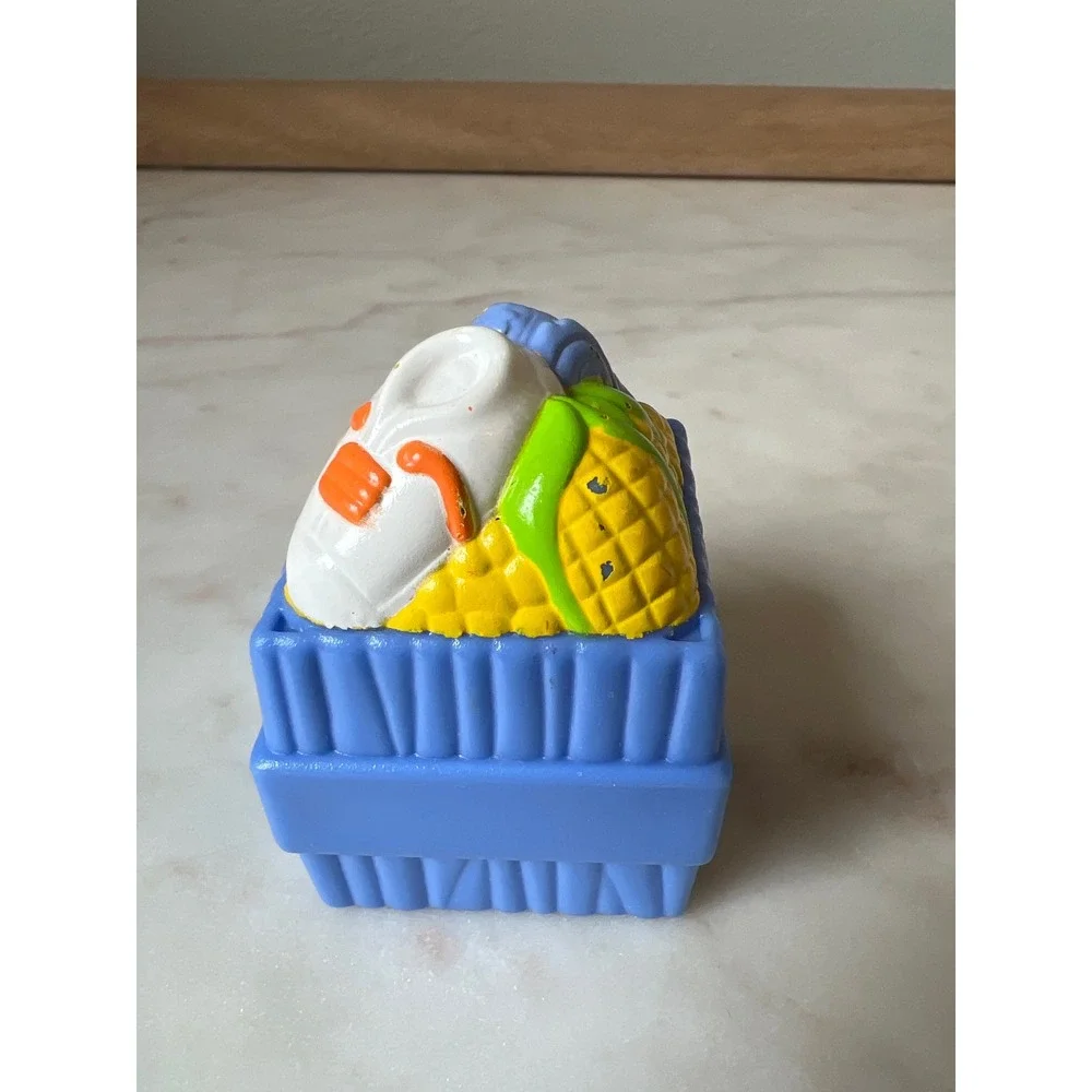 Fisher-Price Little People Replacement Blue Basket Crate Corn Shoe Produce Farm